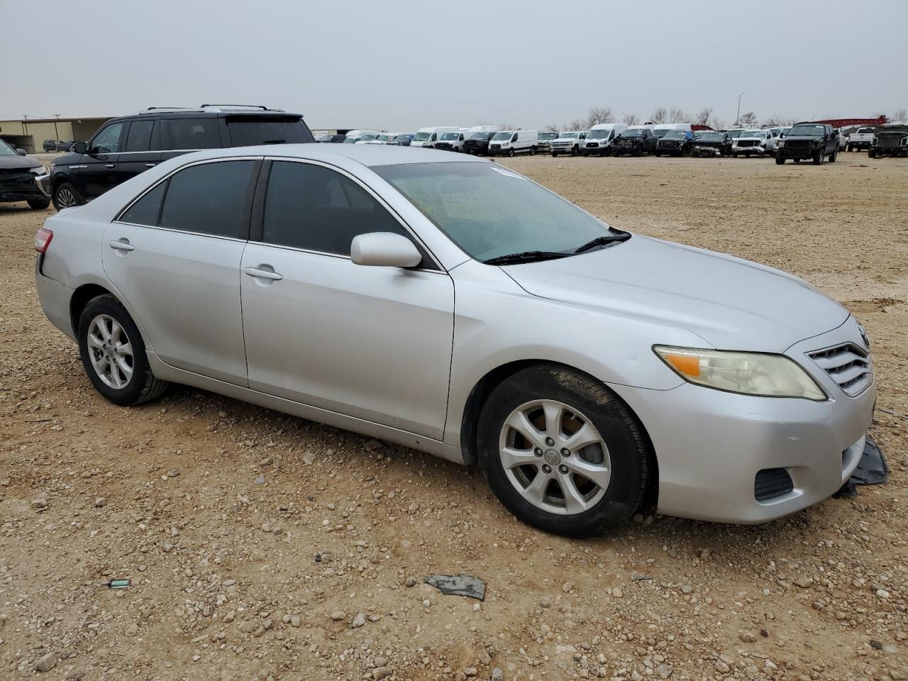 2011 Toyota Camry - Image 4