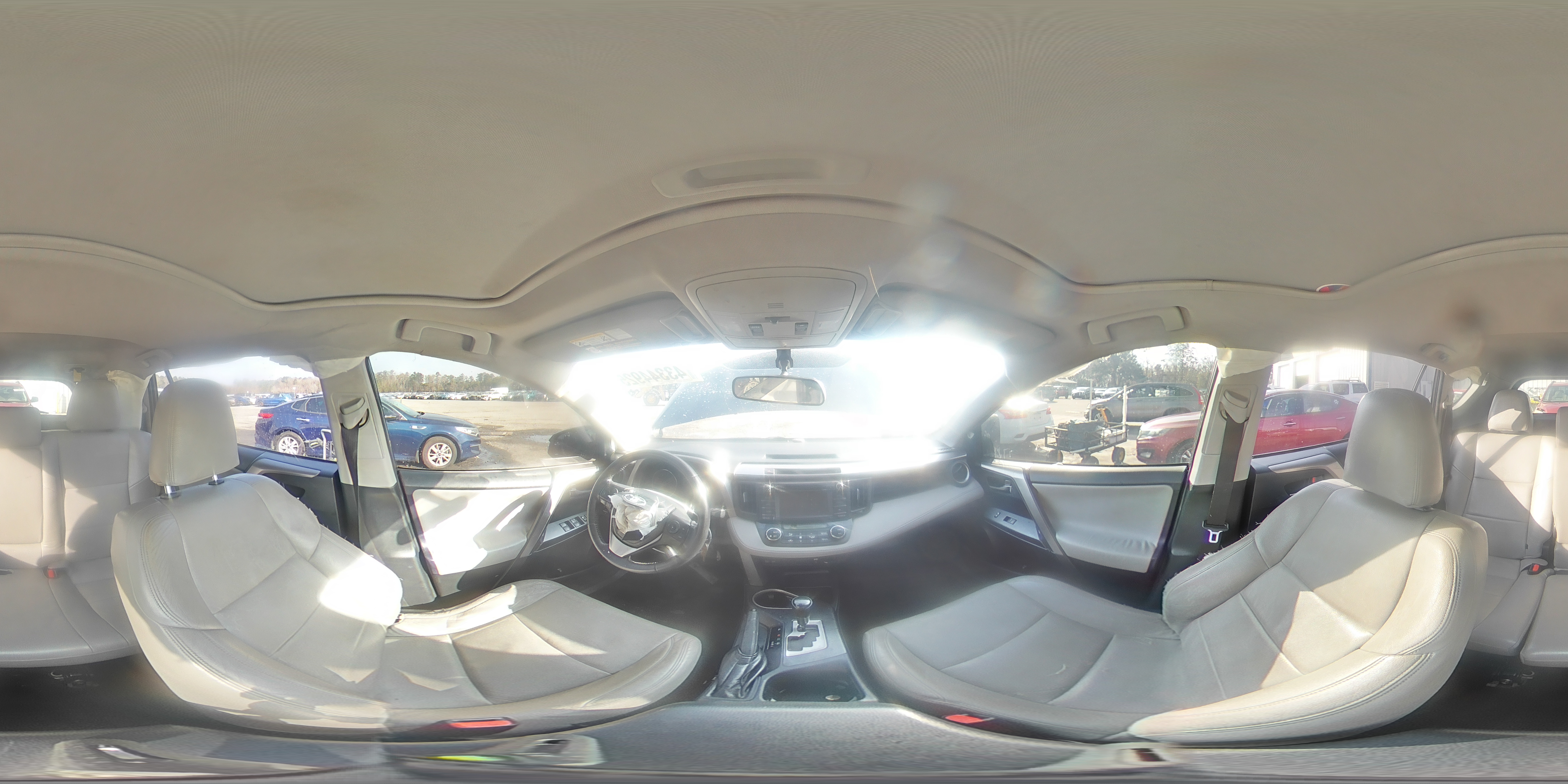 2016 Toyota RAV 4 - Image 16