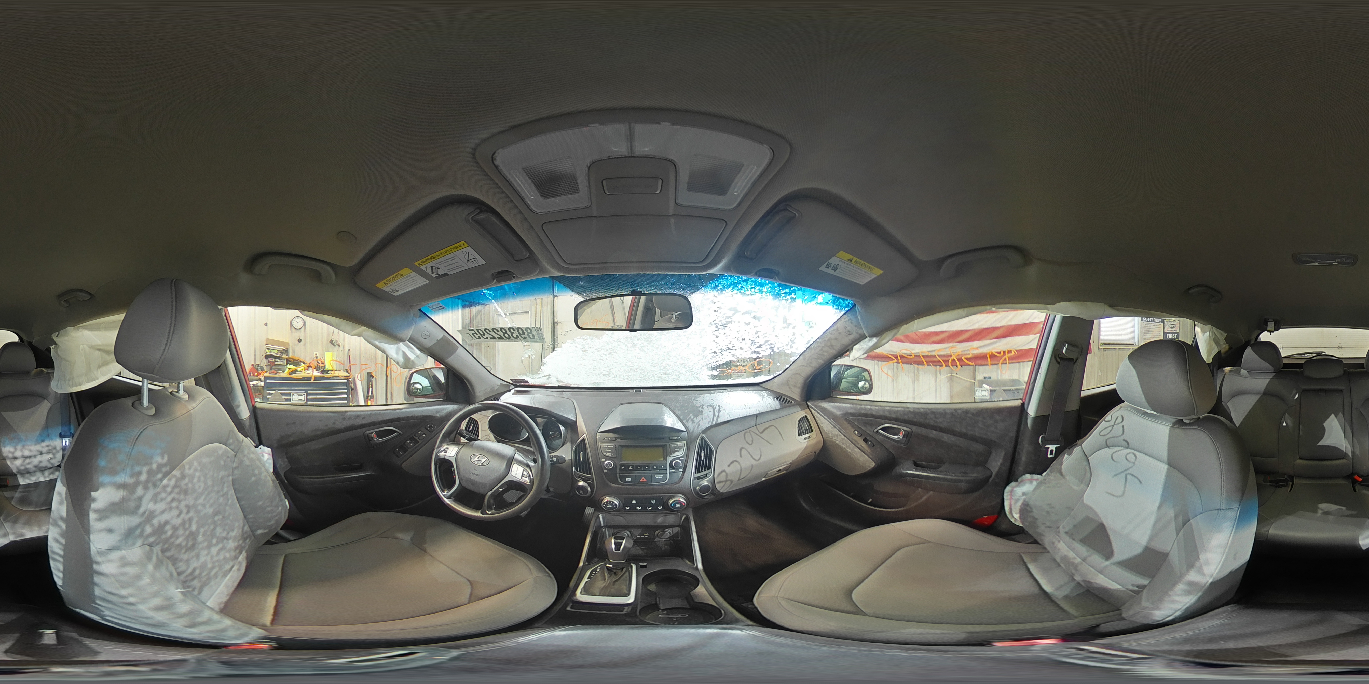 2015 Hyundai Tucson - Image 13