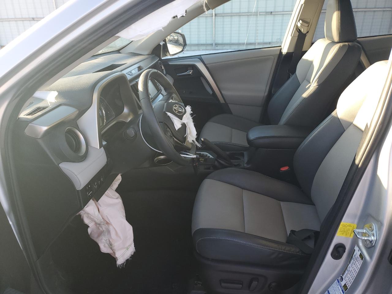 2013 Toyota RAV 4 - Image 7