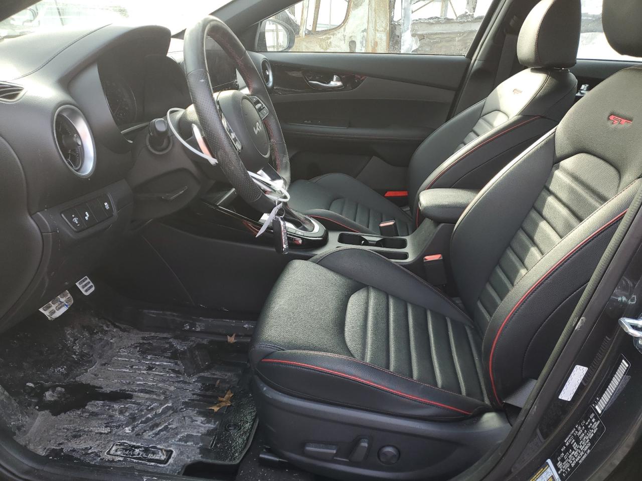 2024 Kia Forte - Image 7