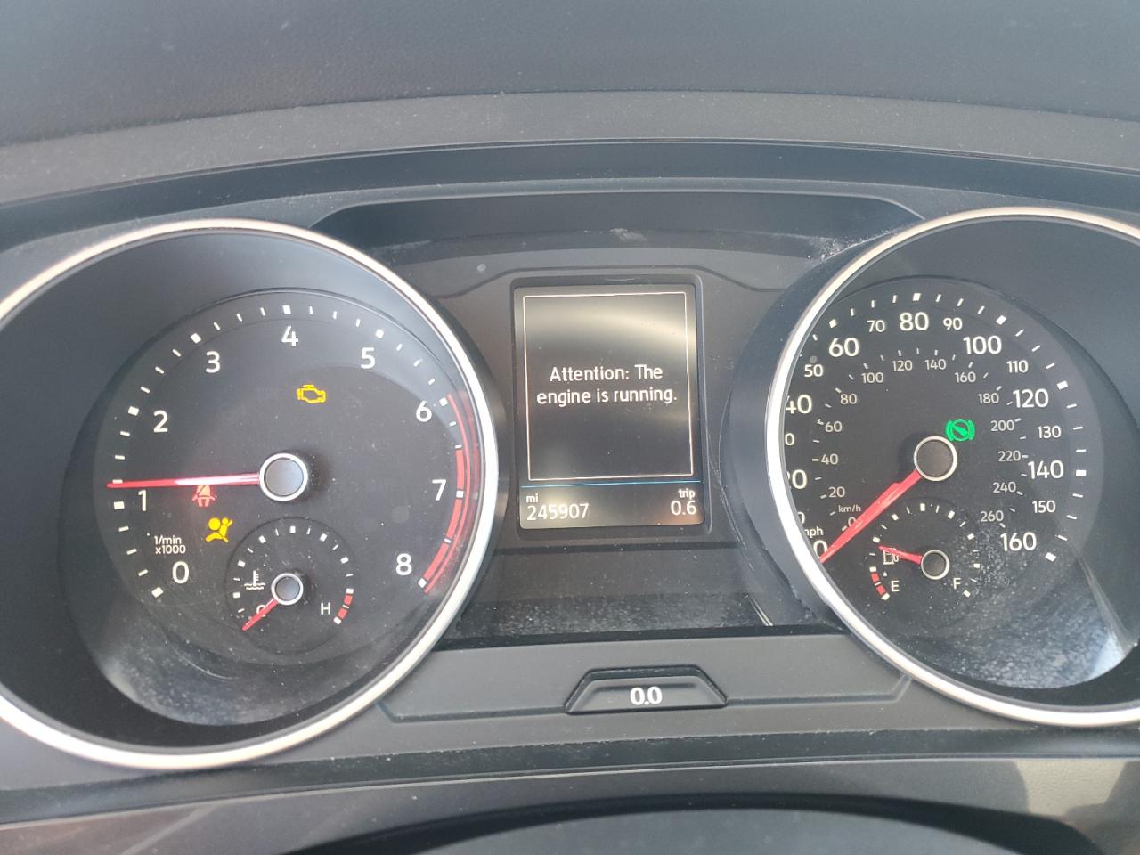 2019 Volkswagen Tiguan - Image 9