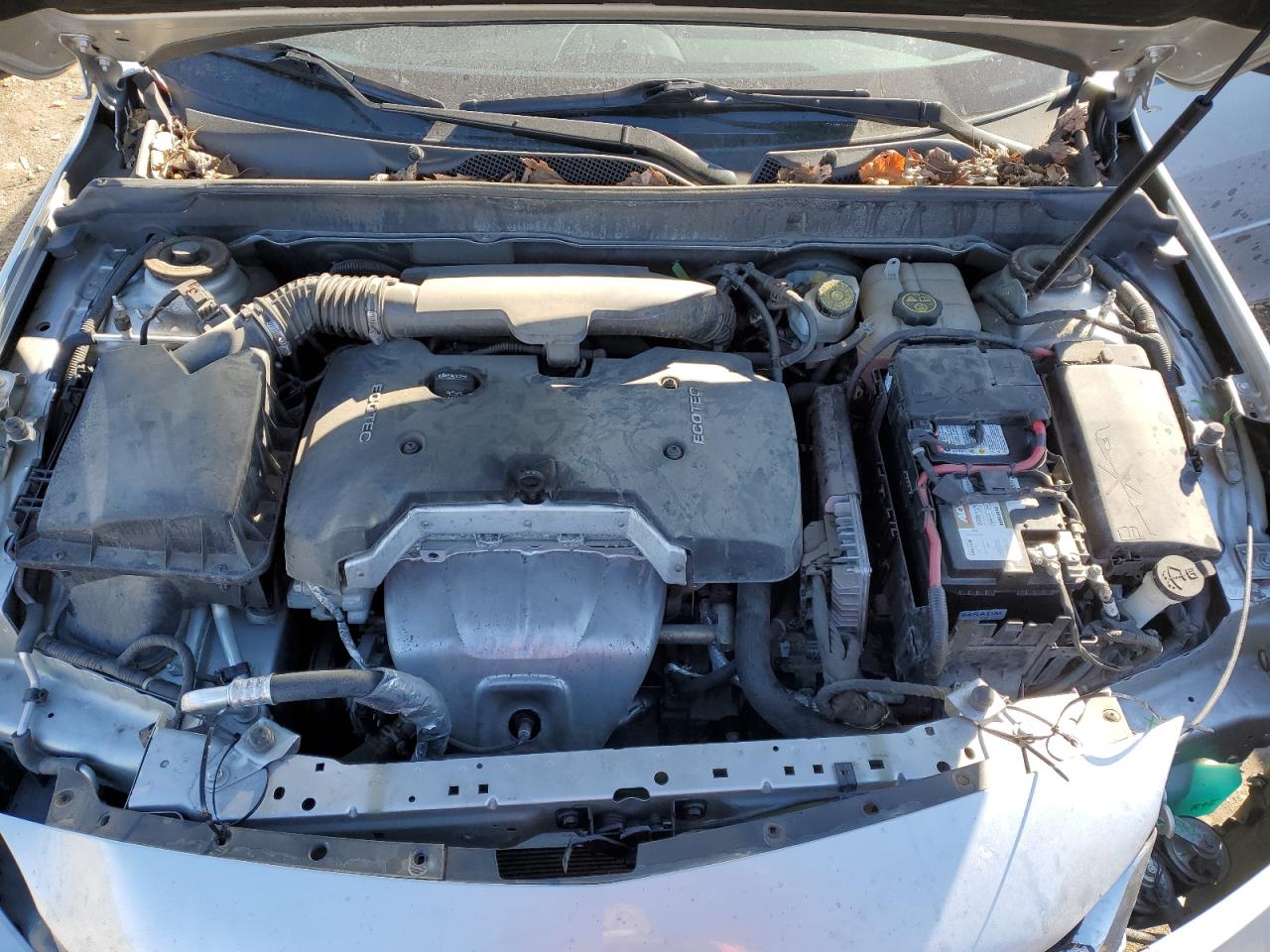 2016 Chevrolet Malibu - Image 11