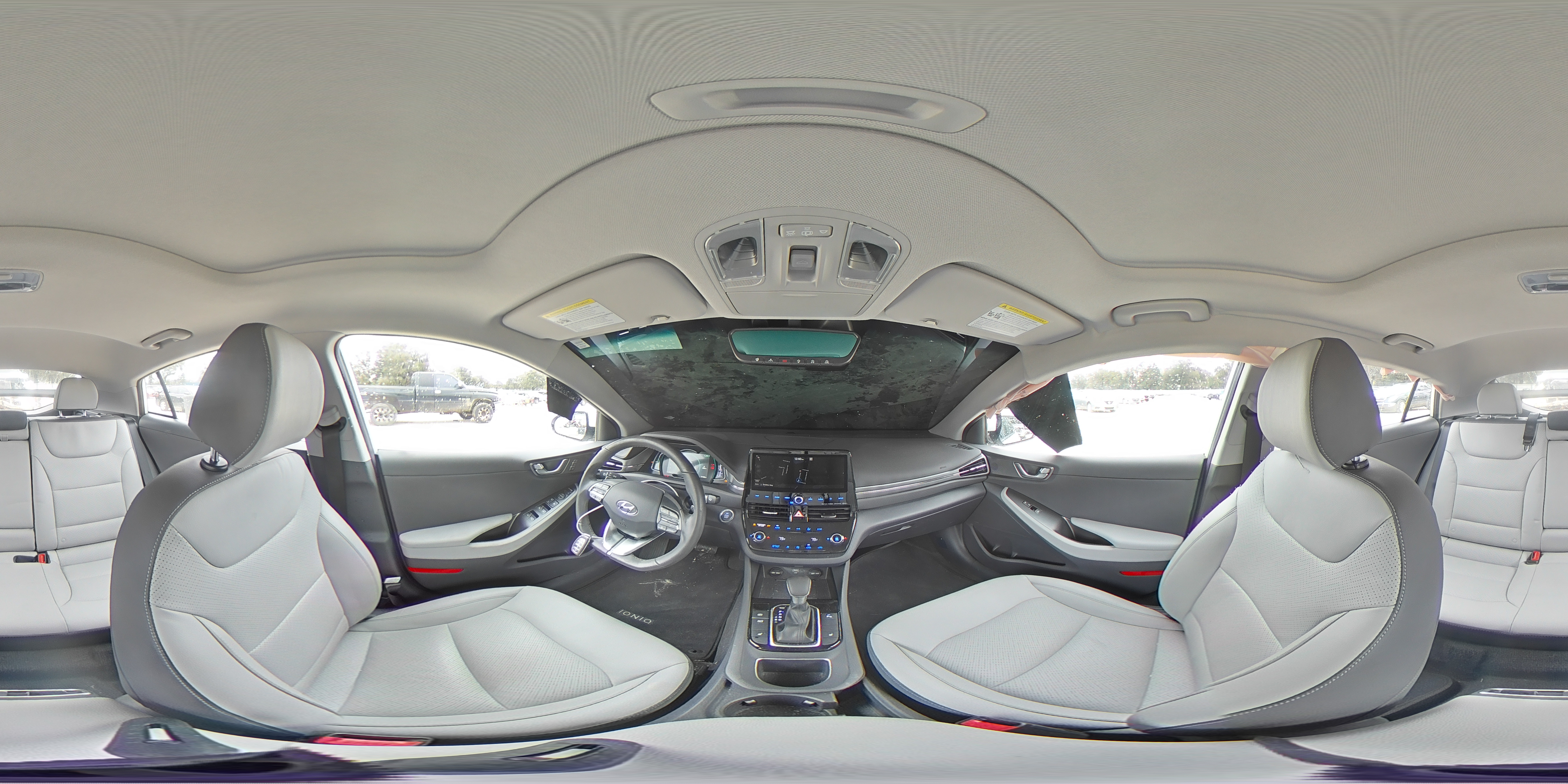 2022 Hyundai IONIQ - Image 13
