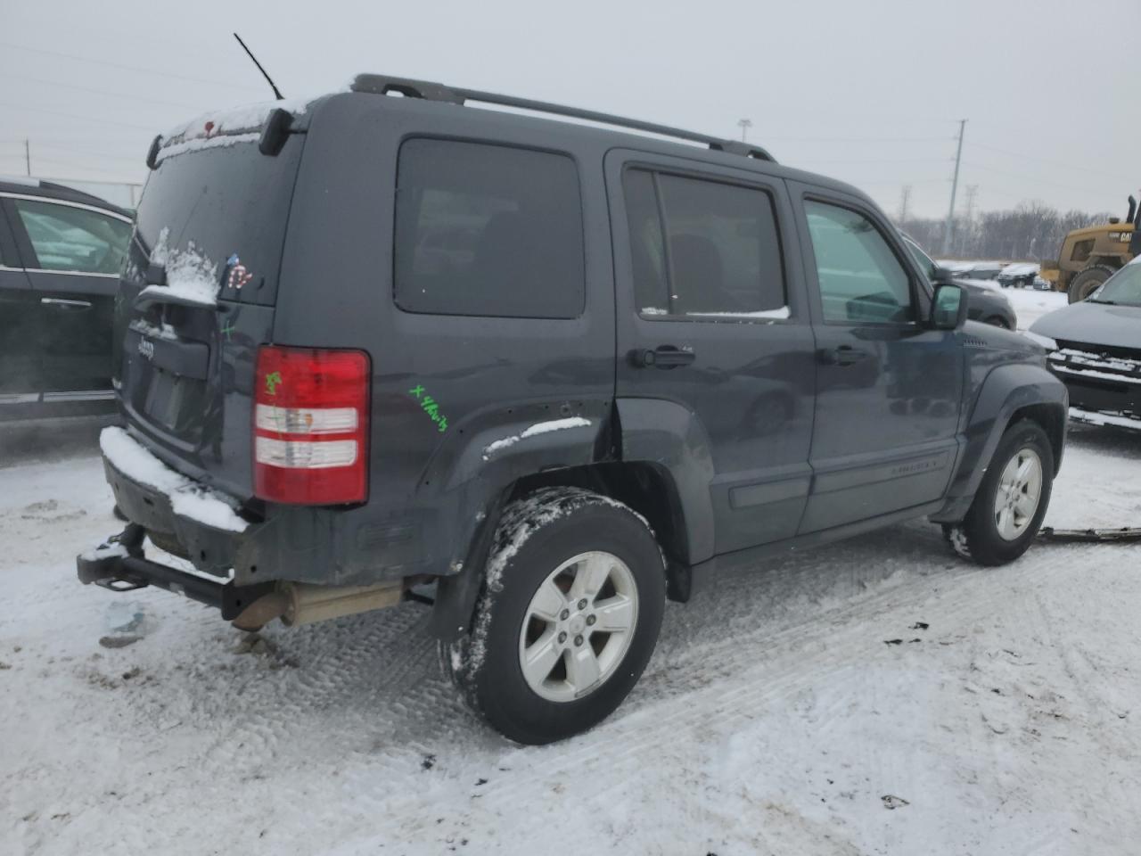 2011 Jeep Liberty (North America) - Image 3