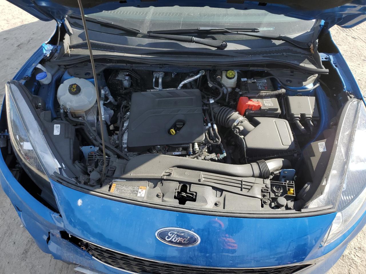 2020 Ford Escape - Image 12