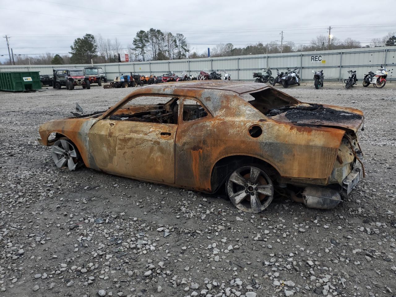 2019 Dodge Challenger - Image 2