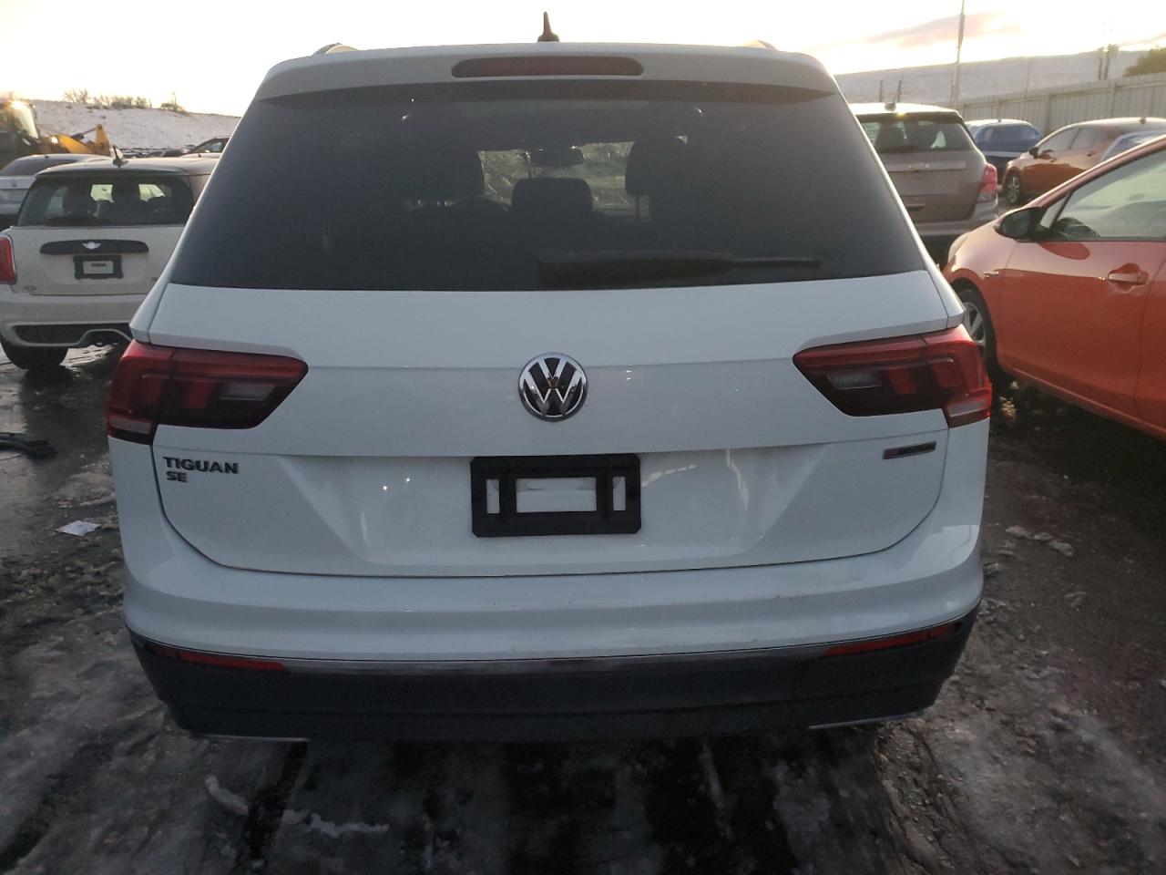 2020 Volkswagen Tiguan - Image 6