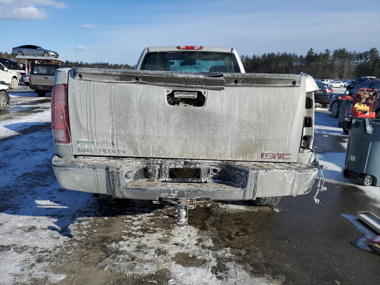 2011 GMC Sierra - Image 6
