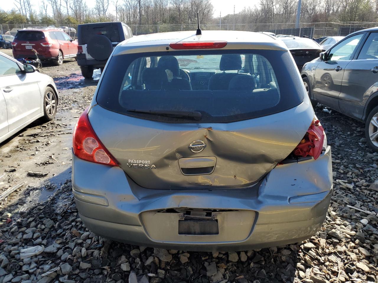 2009 Nissan Versa - Image 6