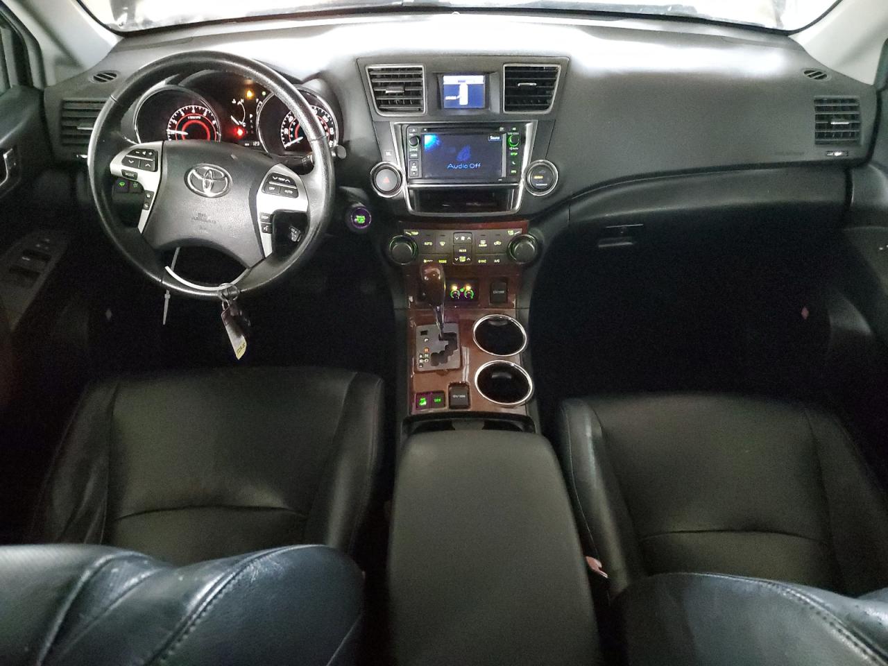 2013 Toyota Highlander - Image 8