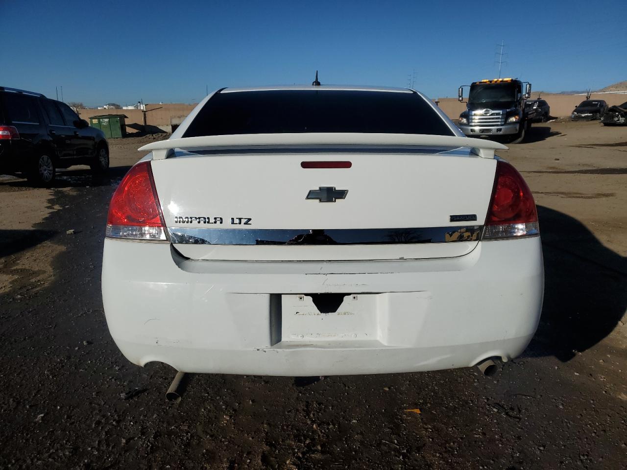 2010 Chevrolet Impala - Image 6