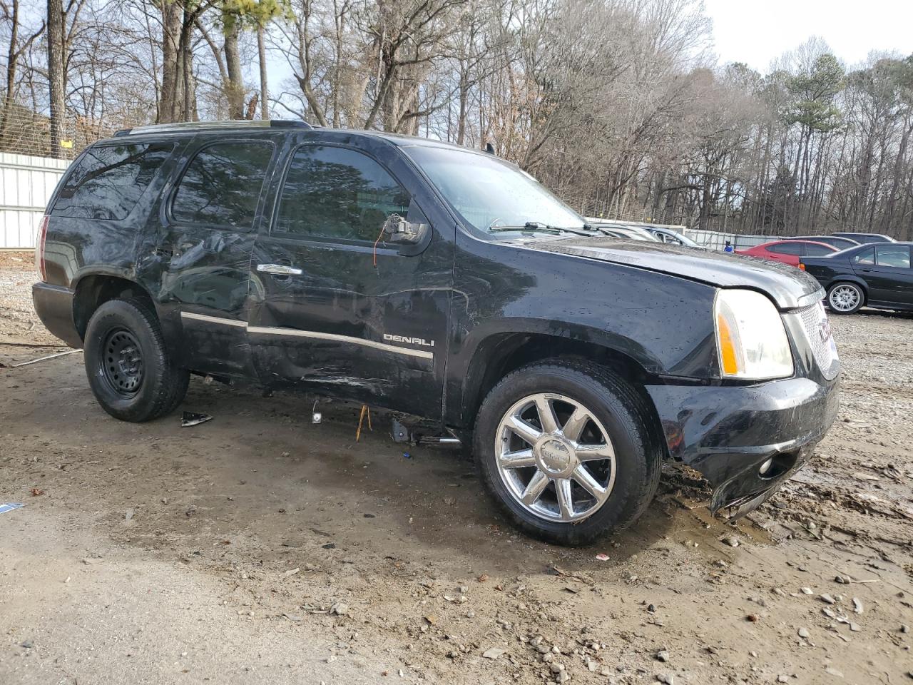 2012 GMC Yukon - Image 4