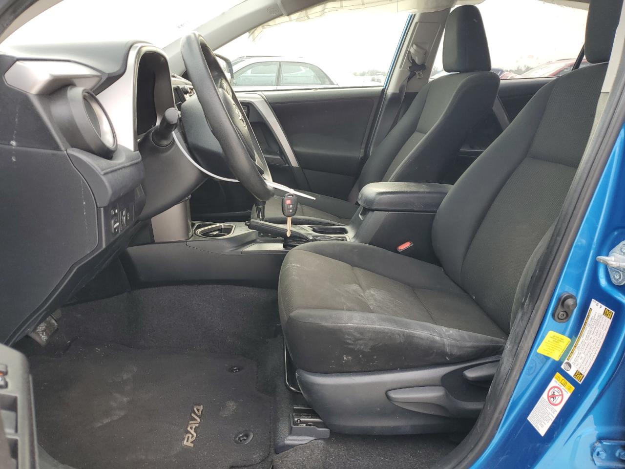 2017 Toyota Rav4 Le VIN: JTMZFREV2HJ145786 Lot: 88755475