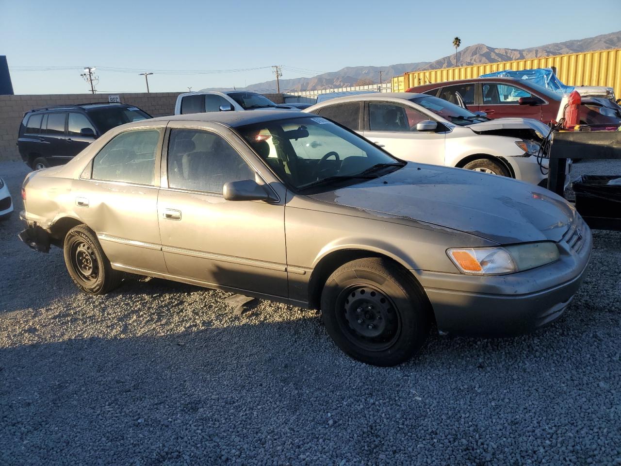 1998 Toyota Camry - Image 4