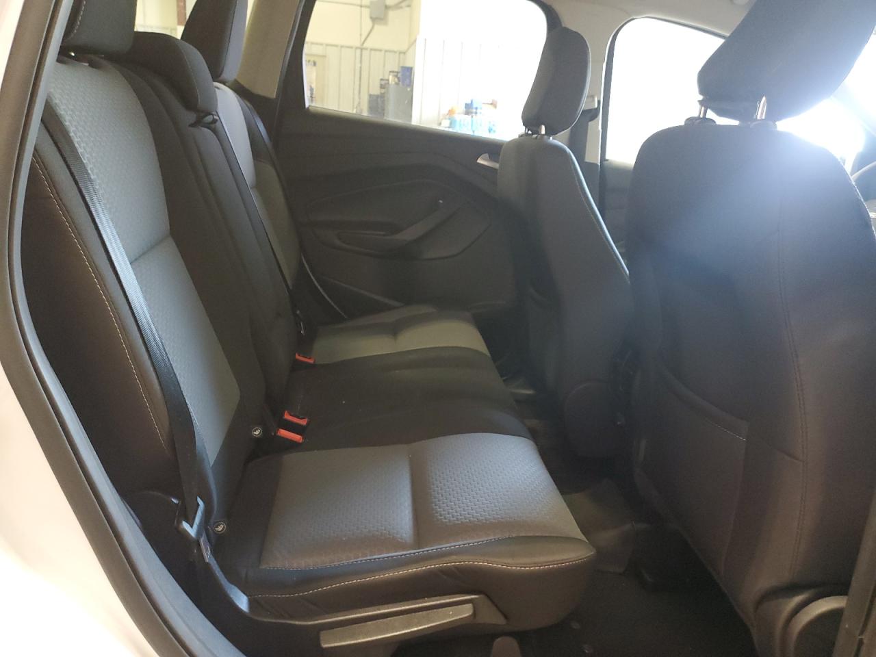 2019 Ford Escape - Image 11