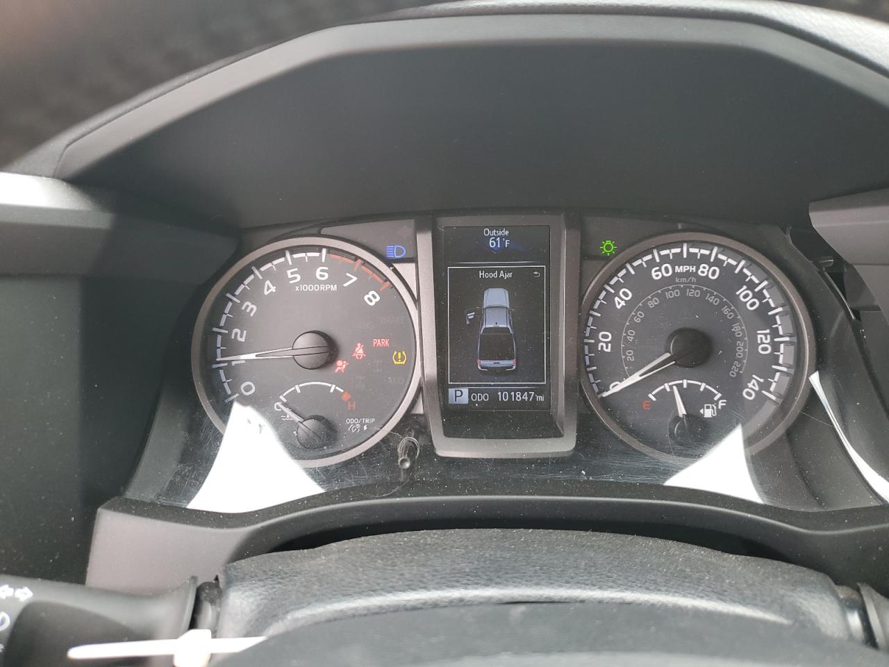 2016 Toyota Tacoma - Image 9