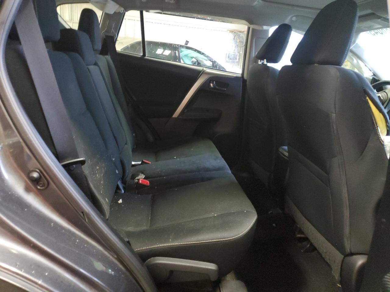 2015 Toyota RAV 4 - Image 11