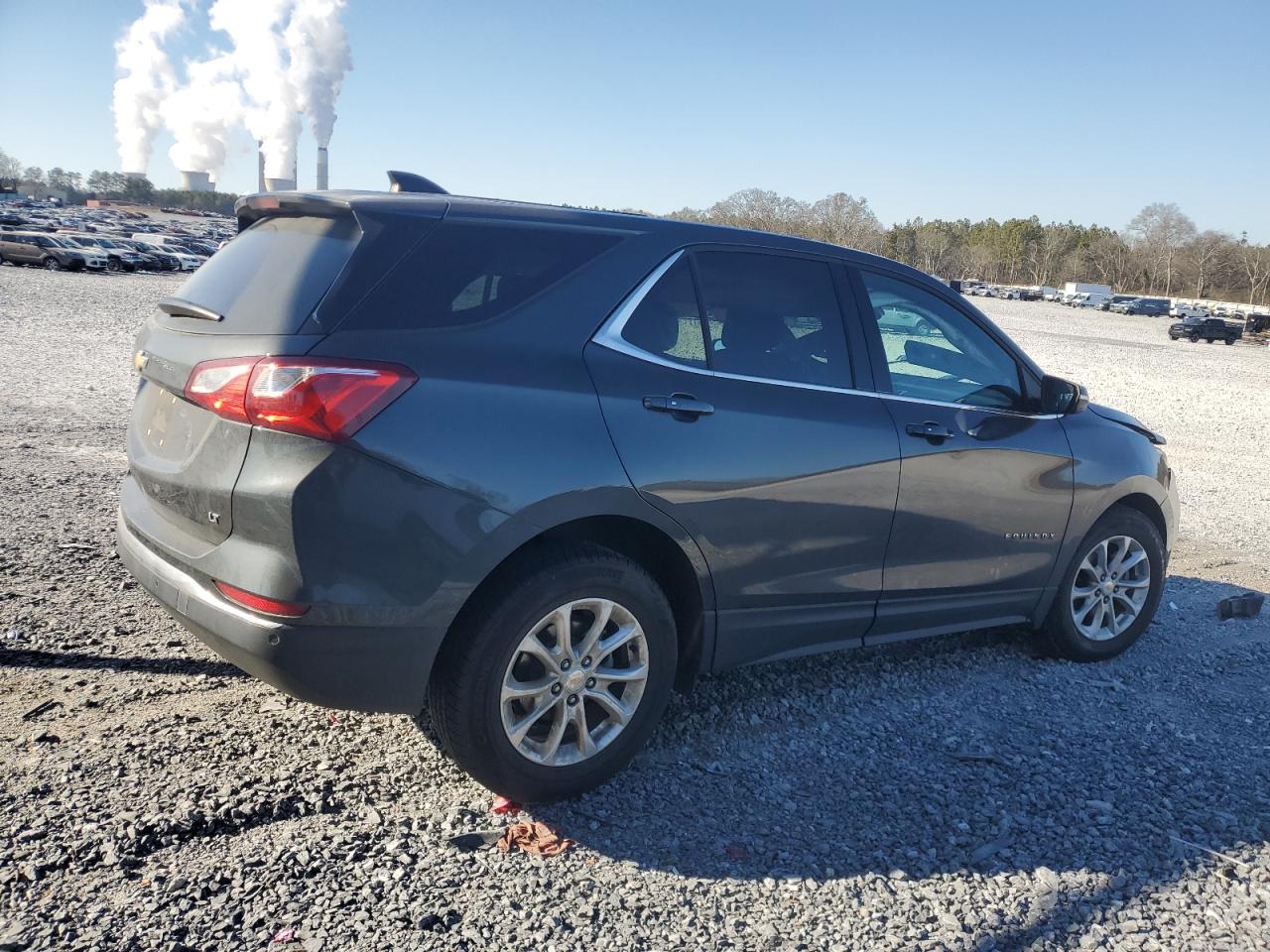 2019 Chevrolet Equinox - Image 3
