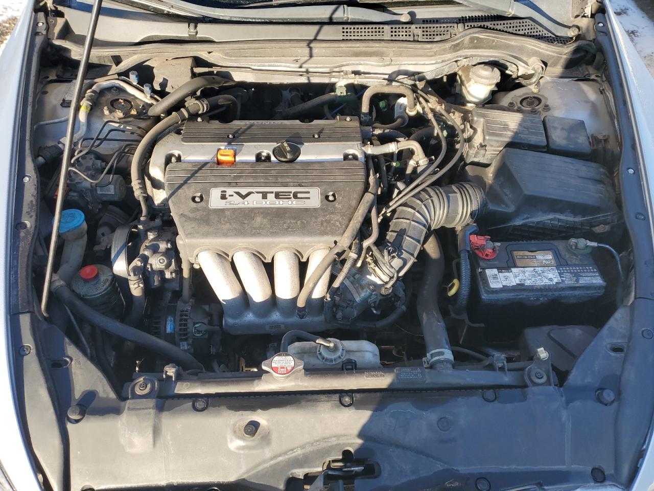 2004 Honda Accord - Image 11