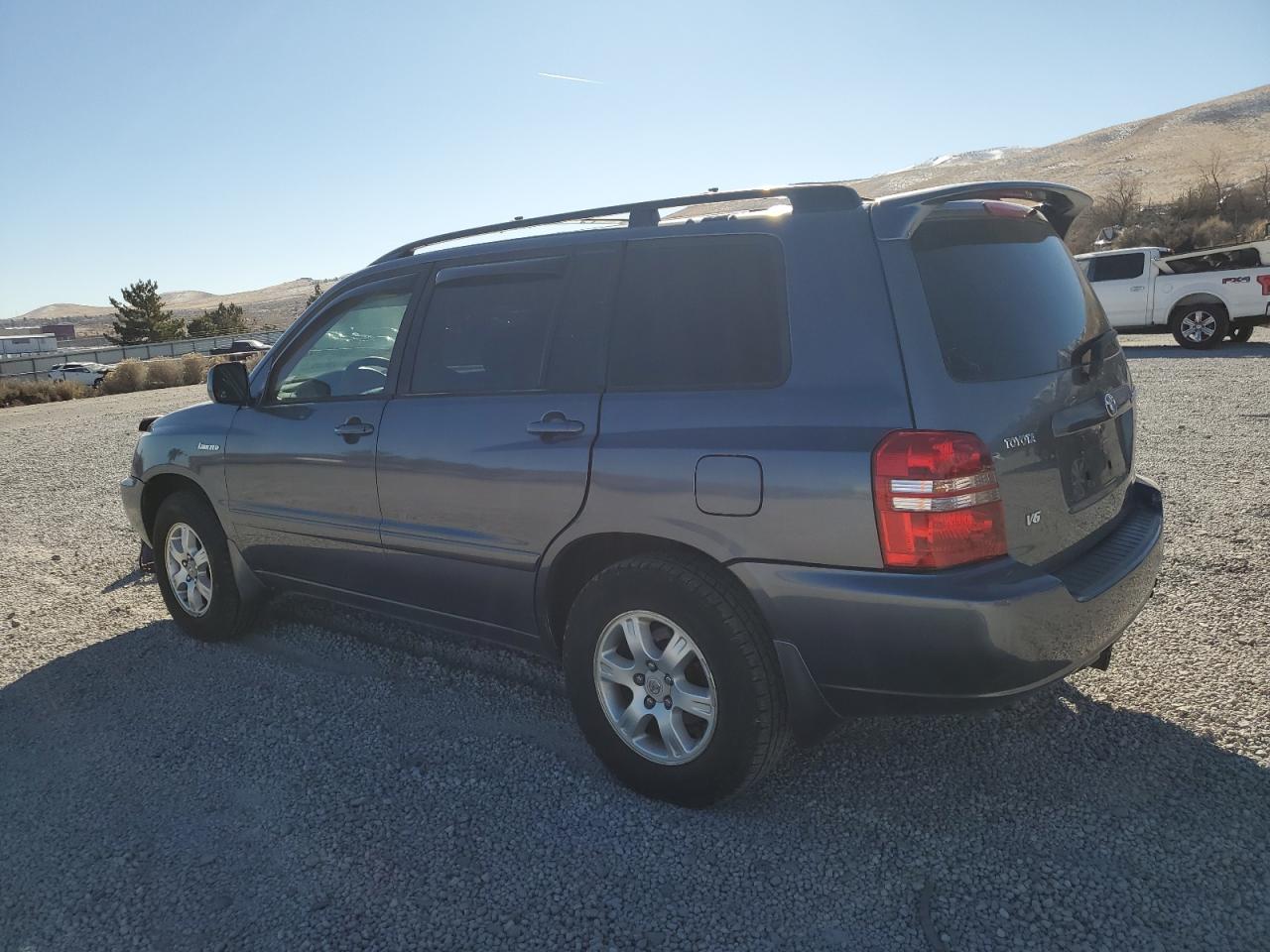 2003 Toyota Highlander - Image 2