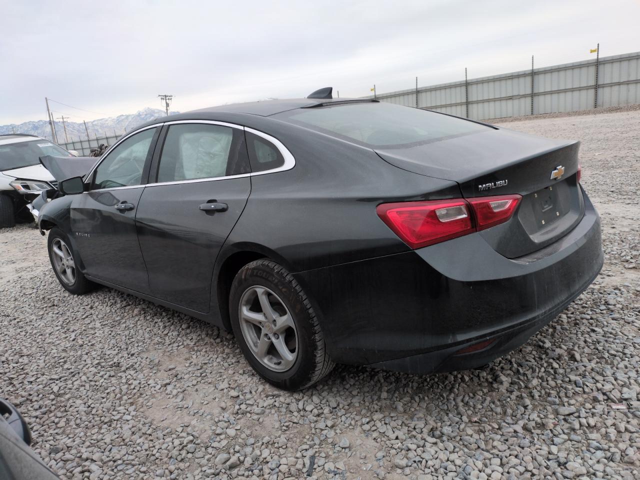 2017 Chevrolet Malibu - Image 2