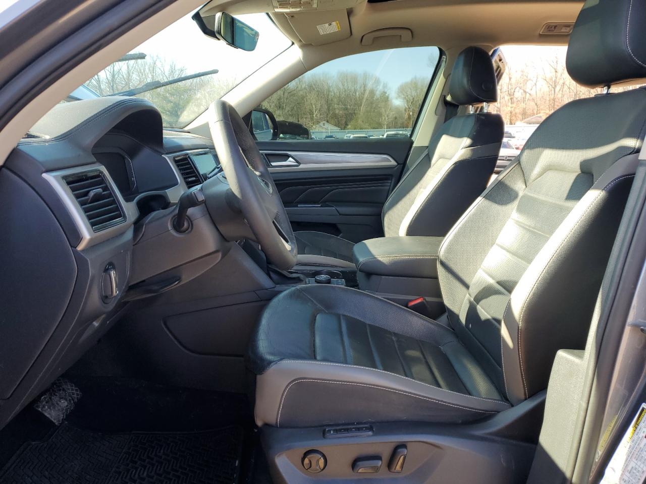 2021 Volkswagen Atlas - Image 7