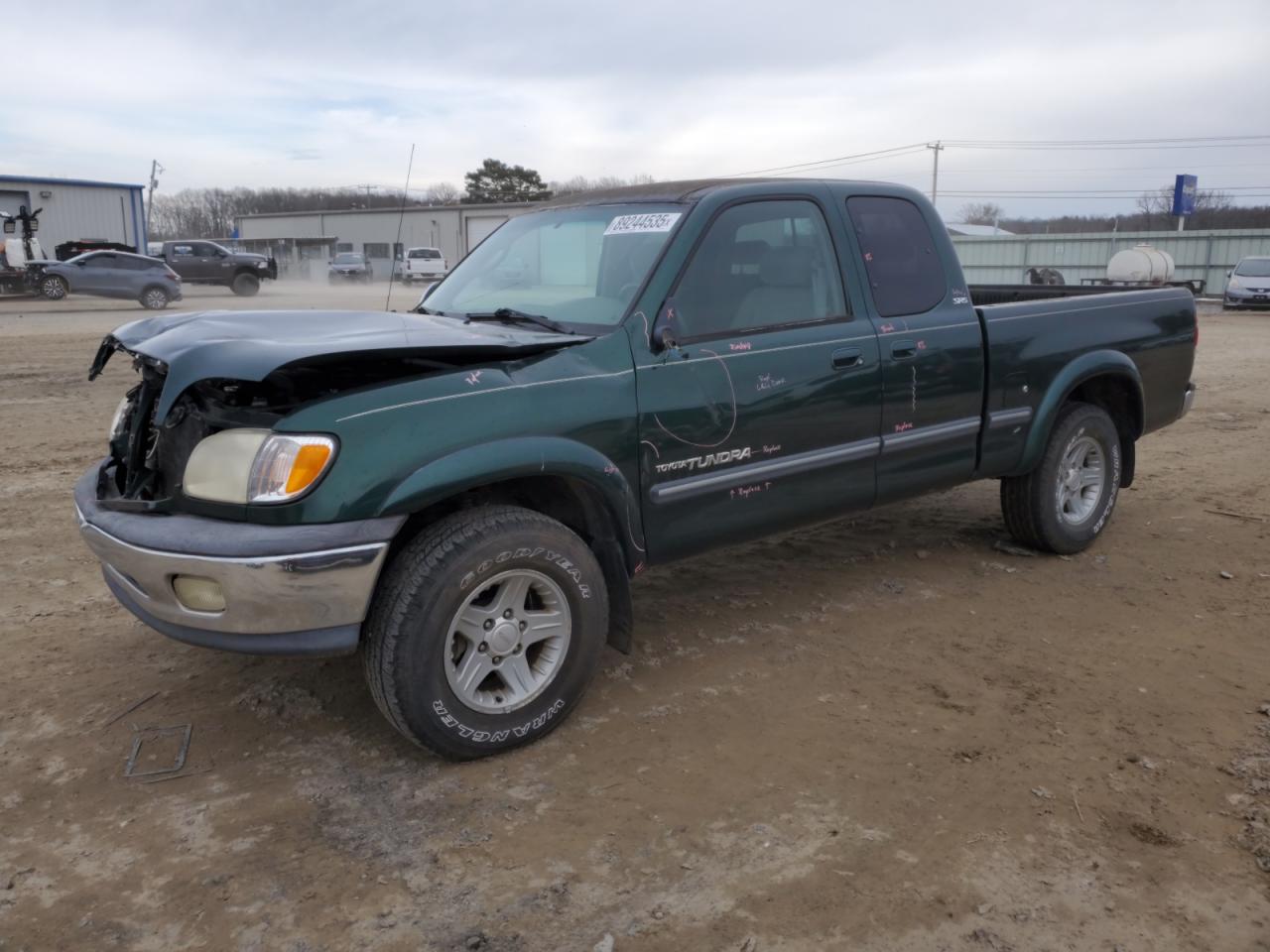 2000 Toyota Tundra - Image 1