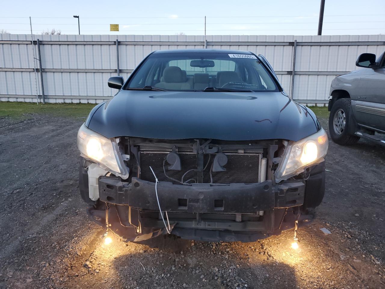 2011 Toyota Camry - Image 5