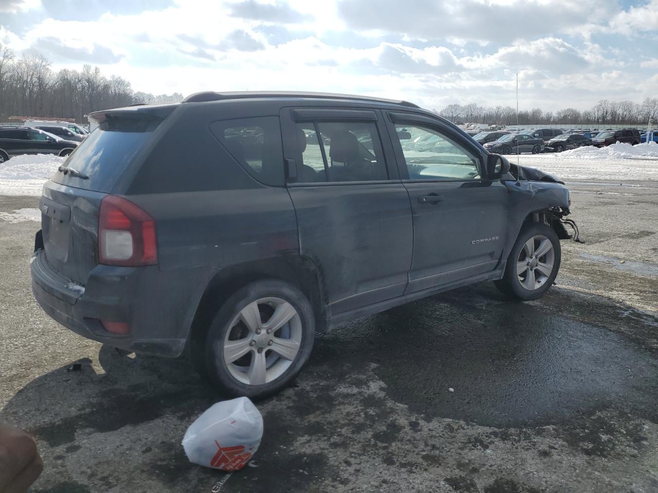 2014 Jeep Compass - Image 3
