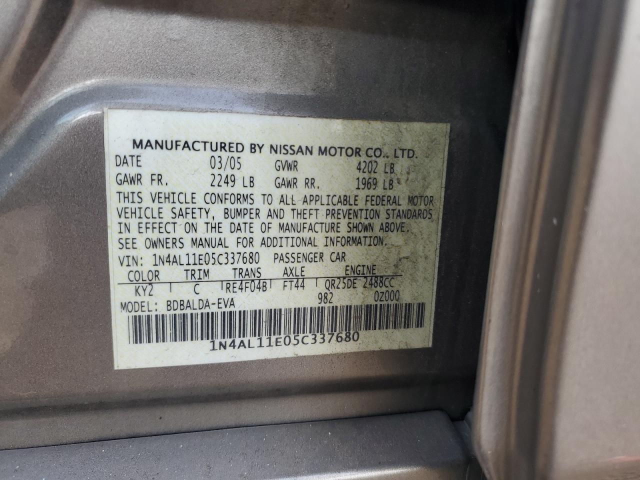 2005 Nissan Altima - Image 12