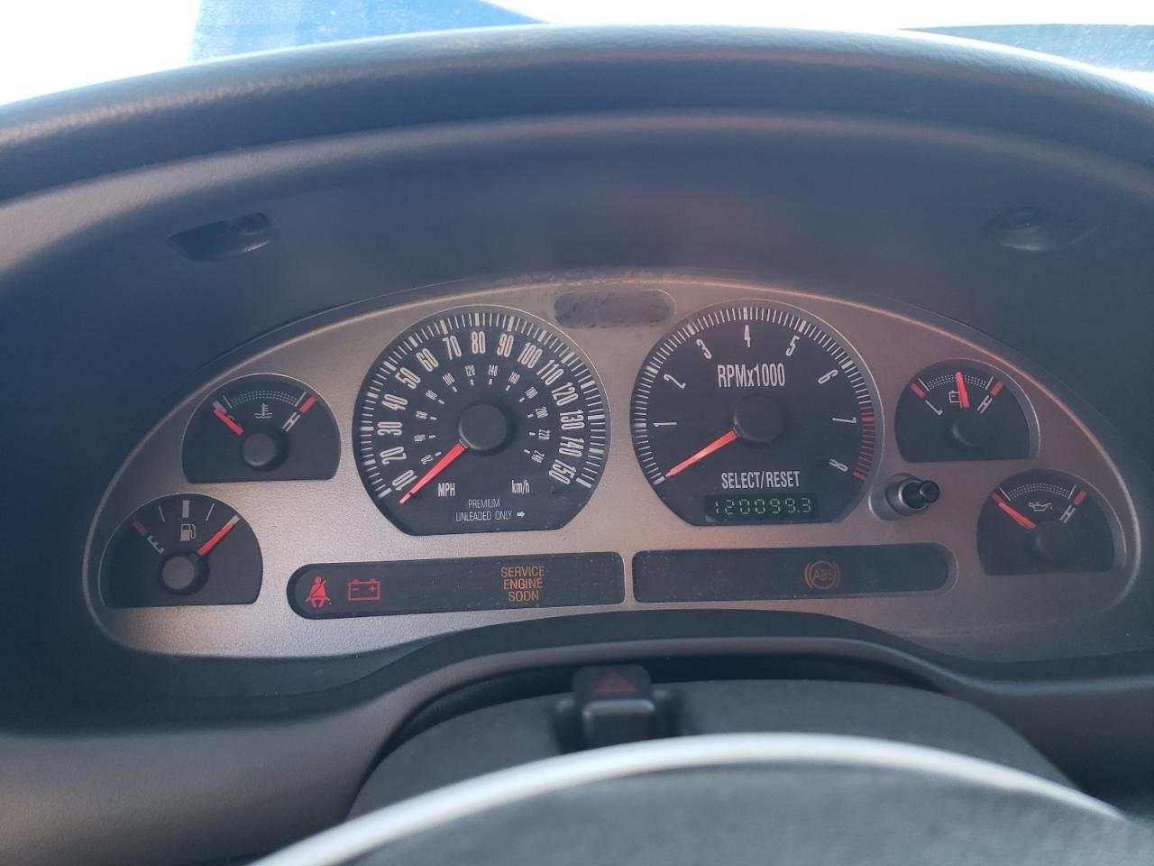 2003 Ford Mustang - Image 9