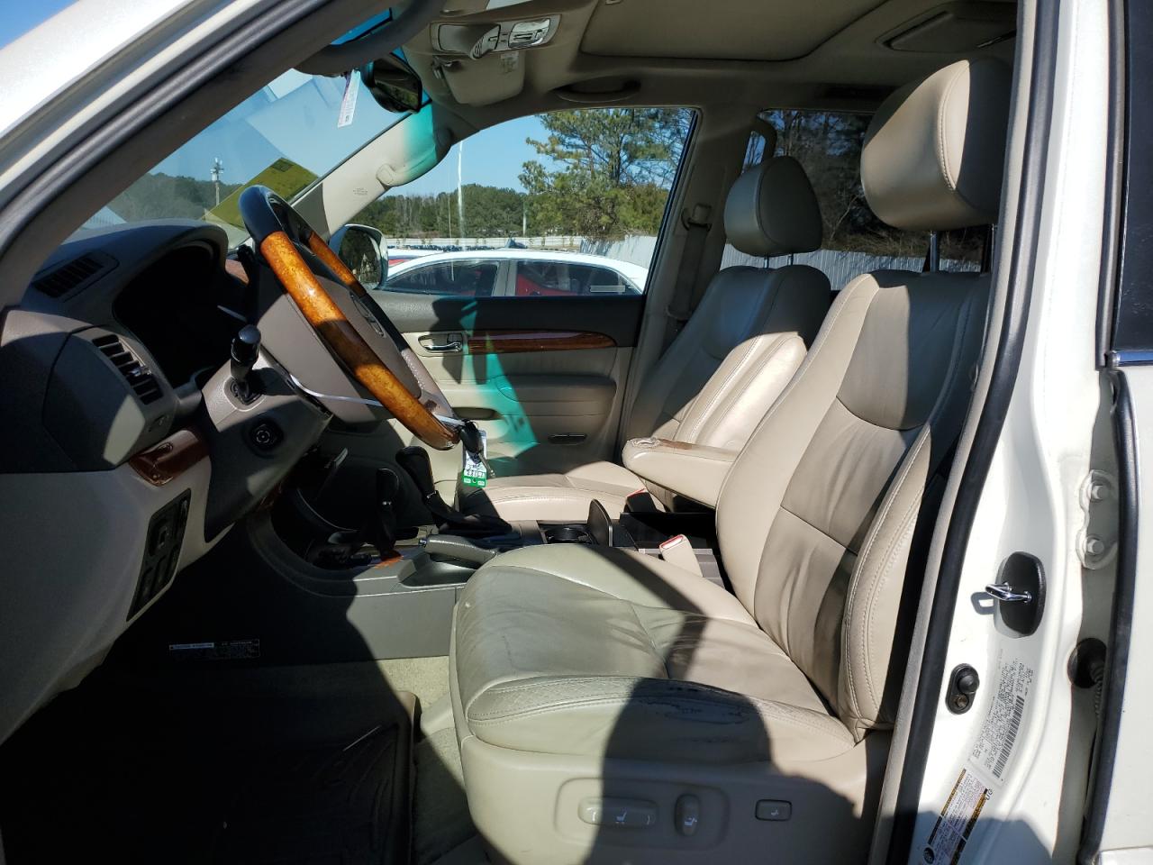 2005 Lexus GX - Image 7