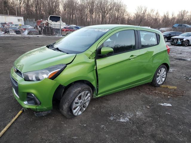 Hatchbacks CHEVROLET SPARK 2016 Zielony