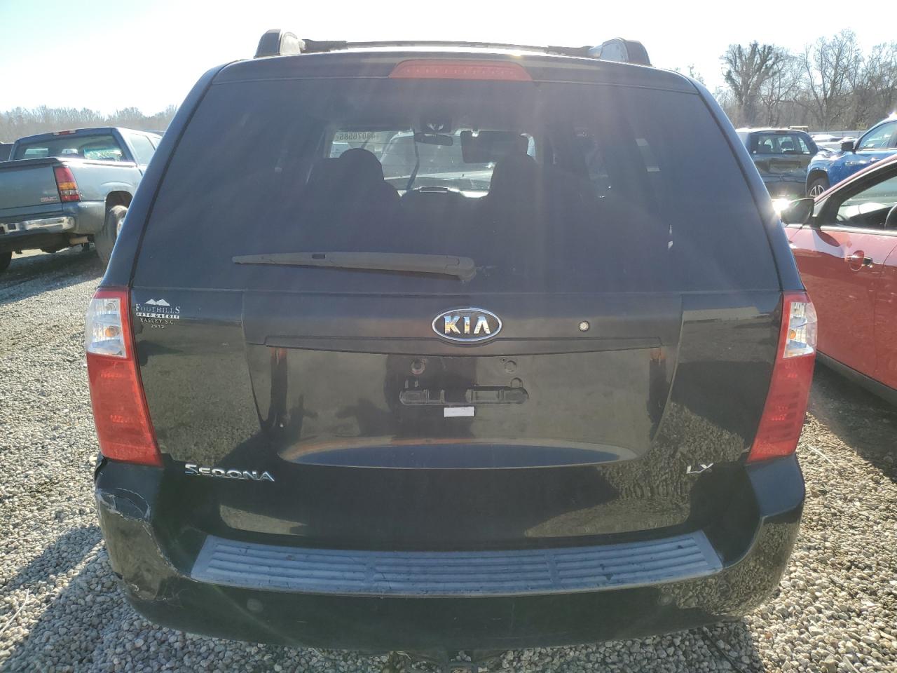 2008 Kia Sedona - Image 6
