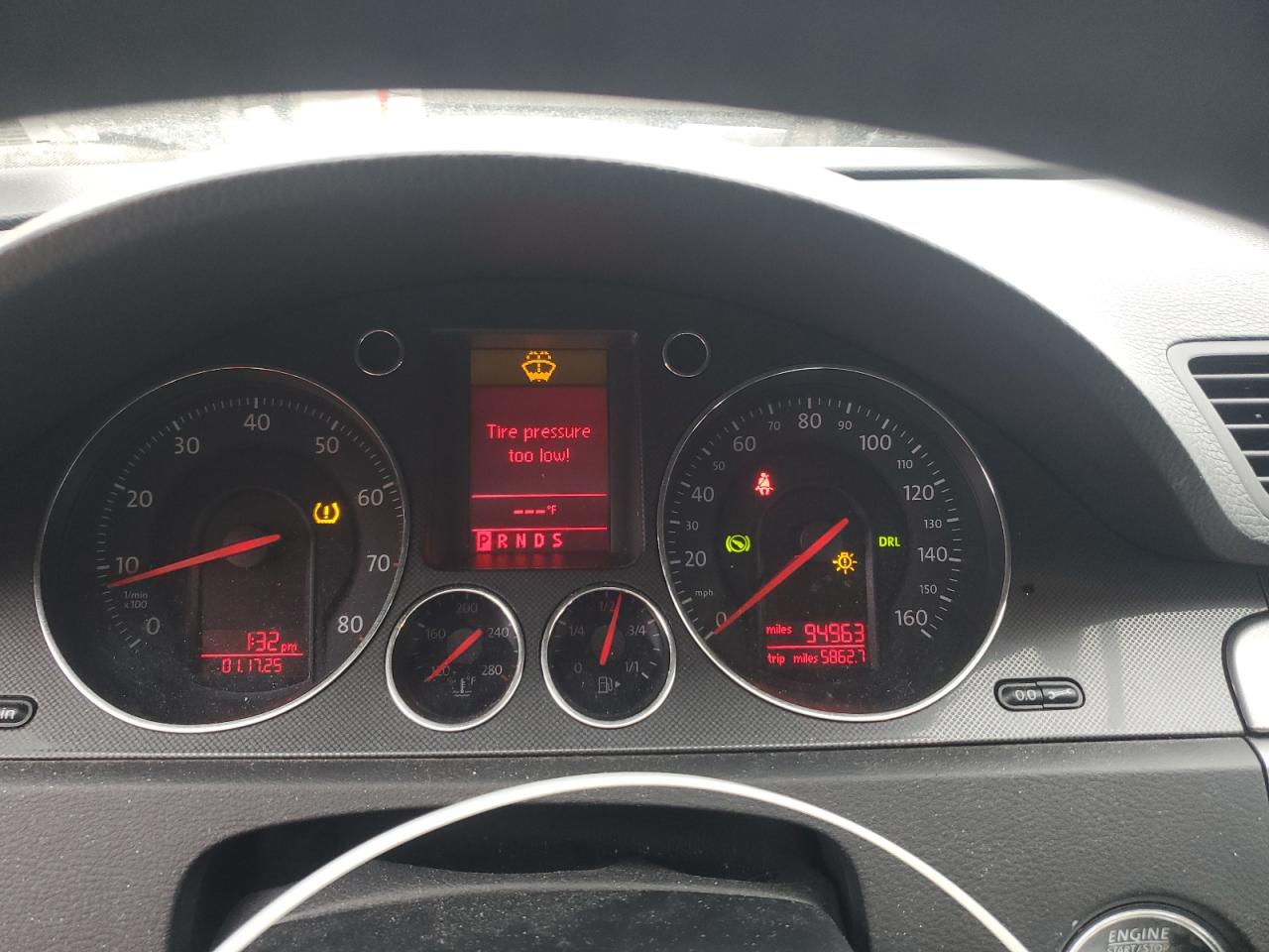 2007 Volkswagen Passat - Image 9