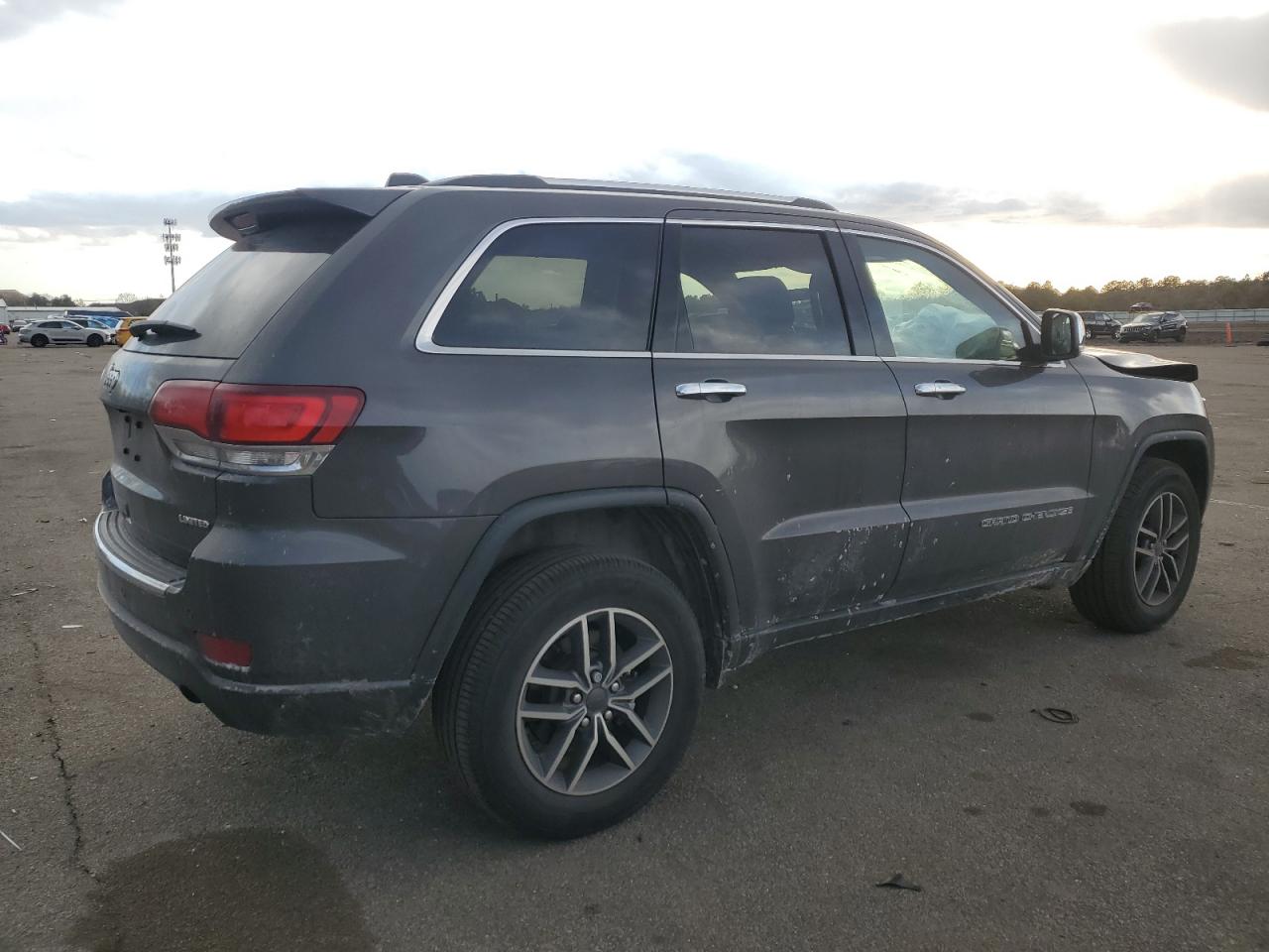 2021 Jeep Grand Cherokee - Image 3