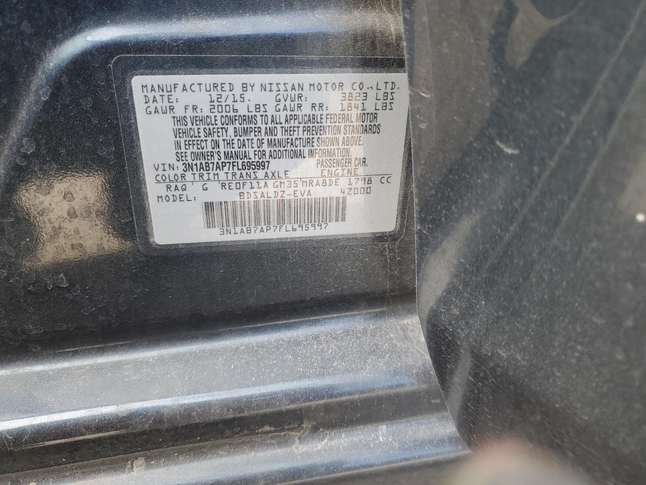 2015 Nissan Sentra - Image 12