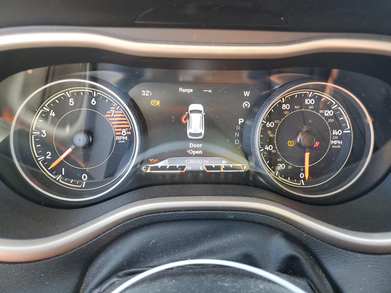2018 Jeep Grand Cherokee - Image 9
