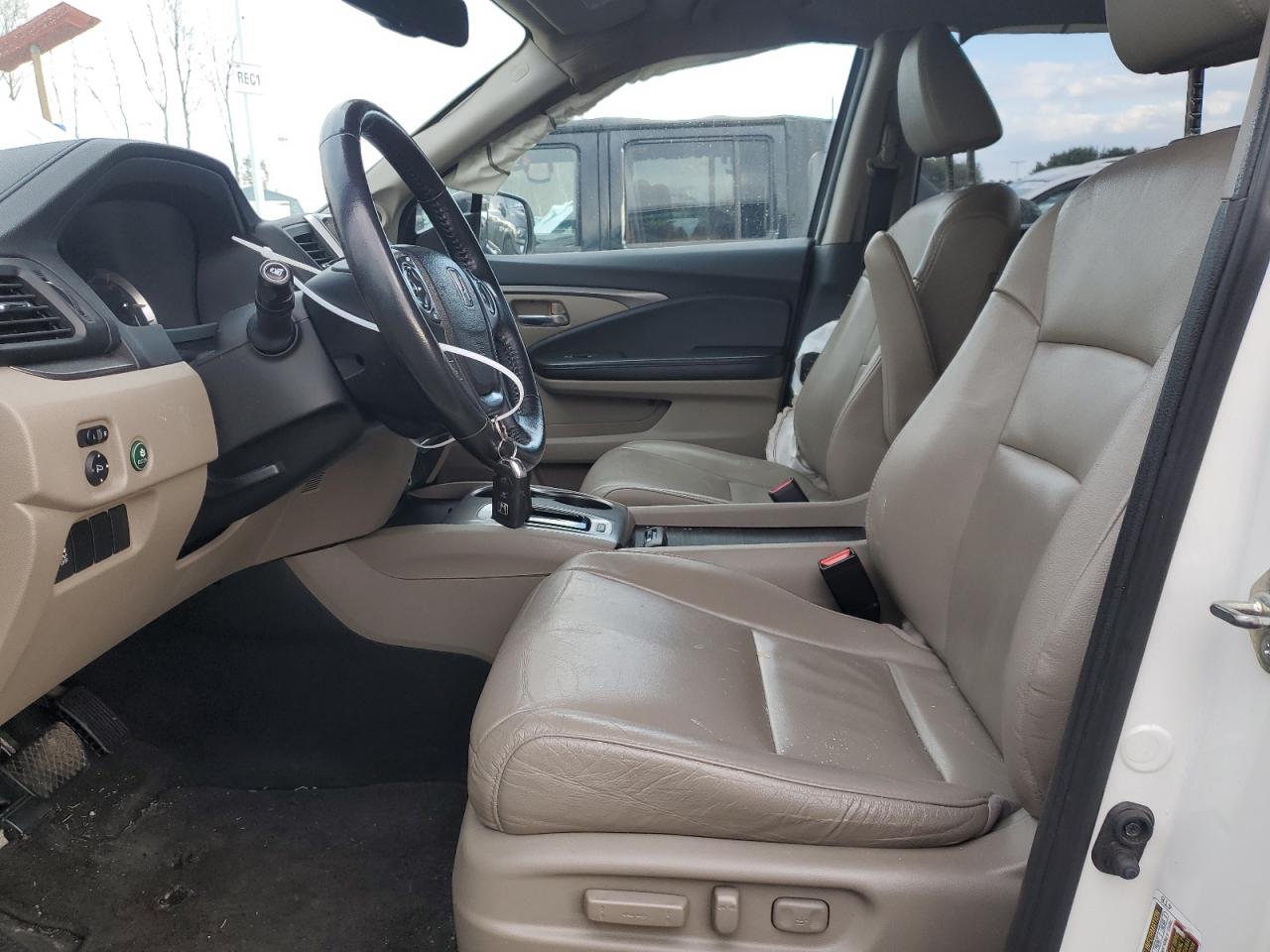 2016 Honda Pilot - Image 7