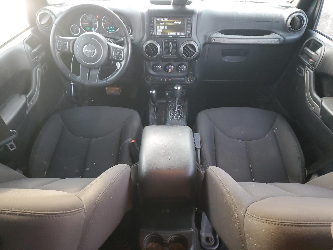 2018 Jeep Wrangler - Image 8