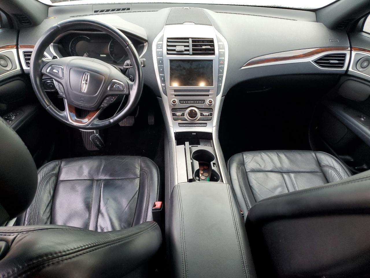 2017 Lincoln MKZ - Image 8