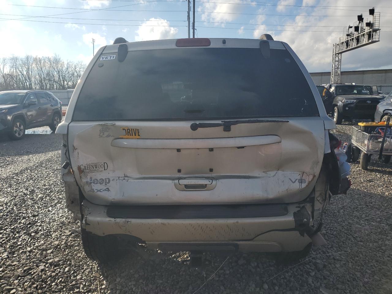 2004 Jeep Grand Cherokee - Image 6