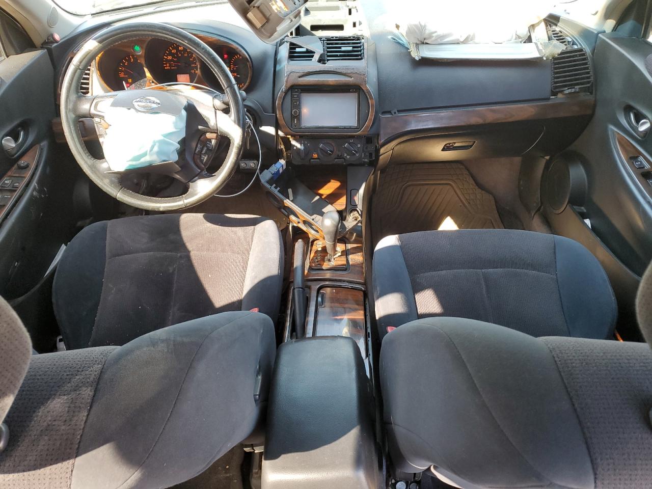 2002 Nissan Altima - Image 8