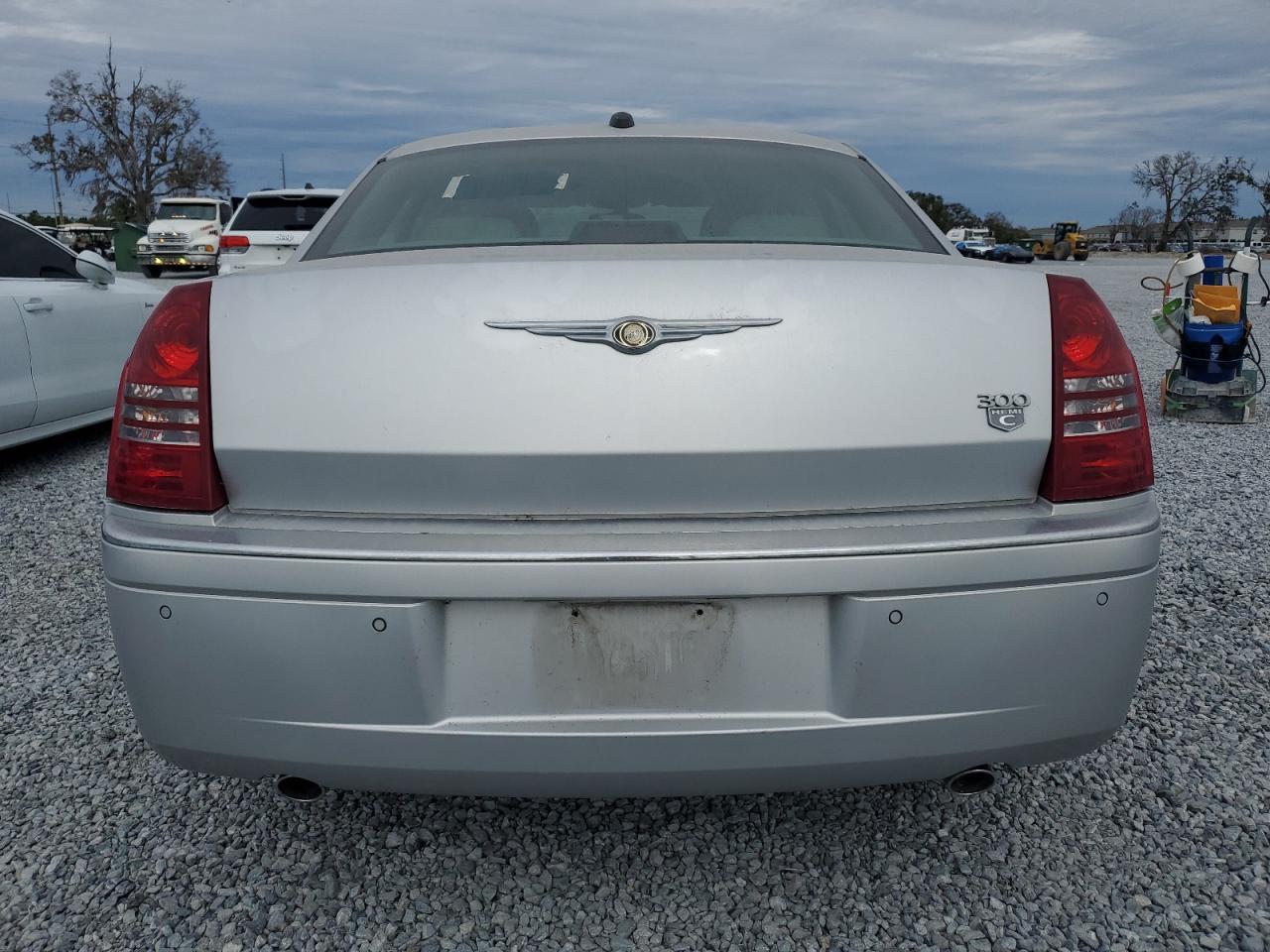 2006 Chrysler 300C VIN: 2C3LA63H76H135354 Lot: 88823075