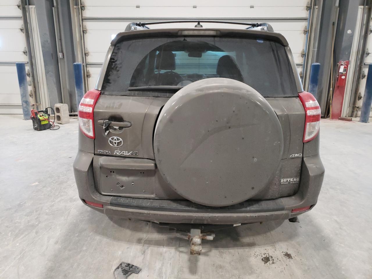 2009 Toyota RAV 4 - Image 6