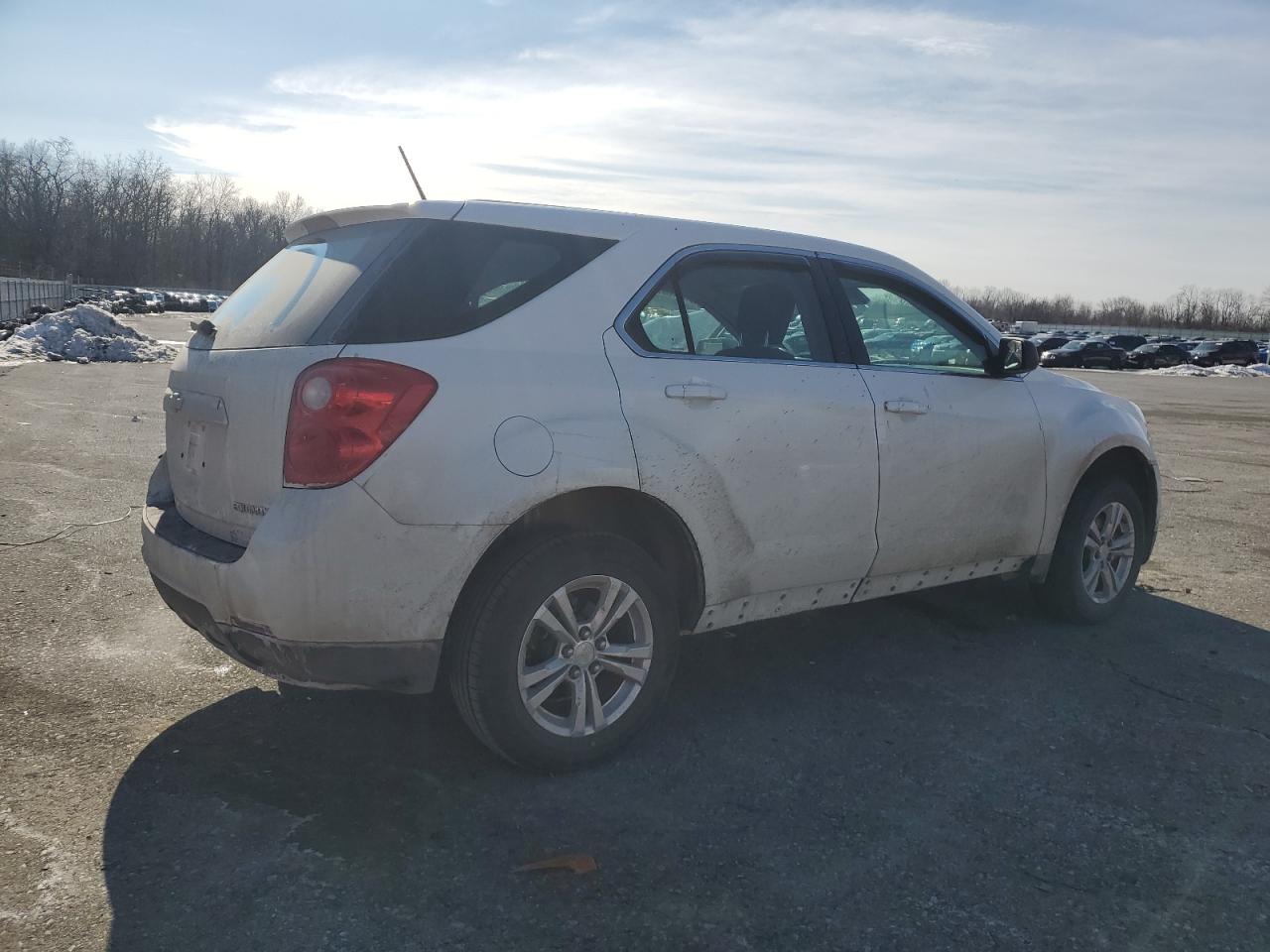 2014 Chevrolet Equinox - Image 3