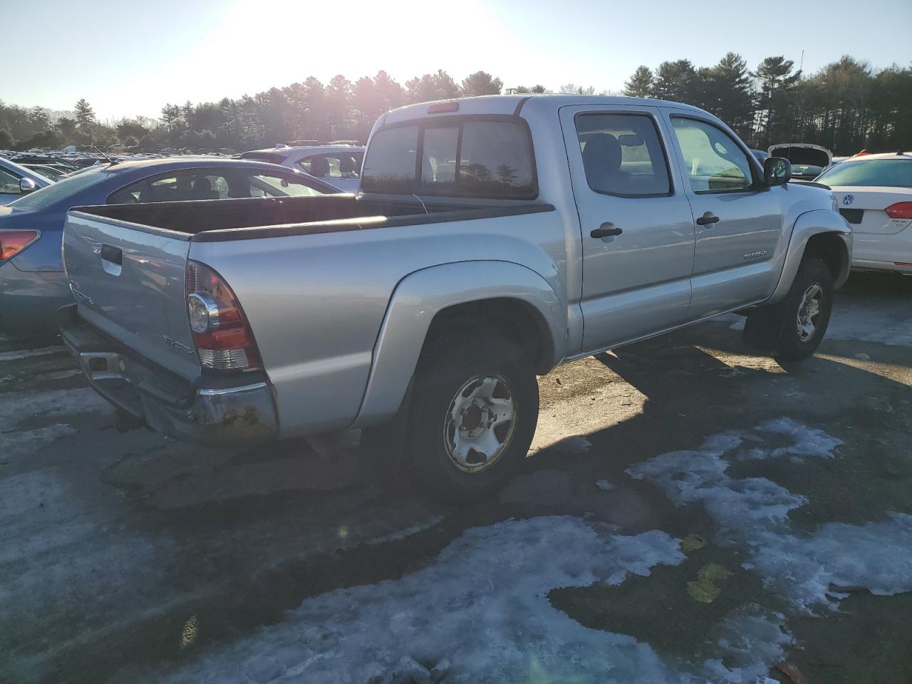 2009 Toyota Tacoma - Image 3