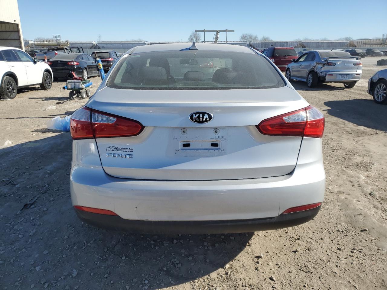 2015 Kia Forte - Image 6