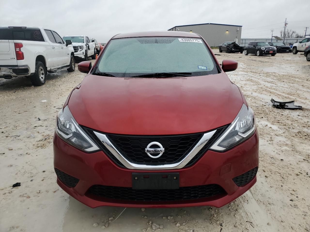 2017 Nissan Sentra - Image 5